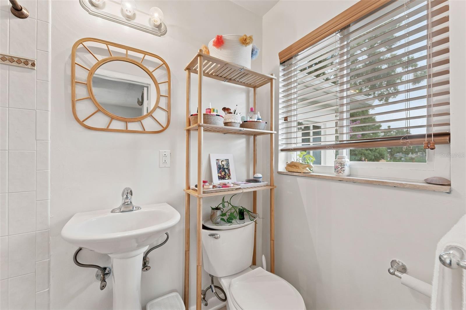 AYALAS GROVE SUB 1ST - Residential