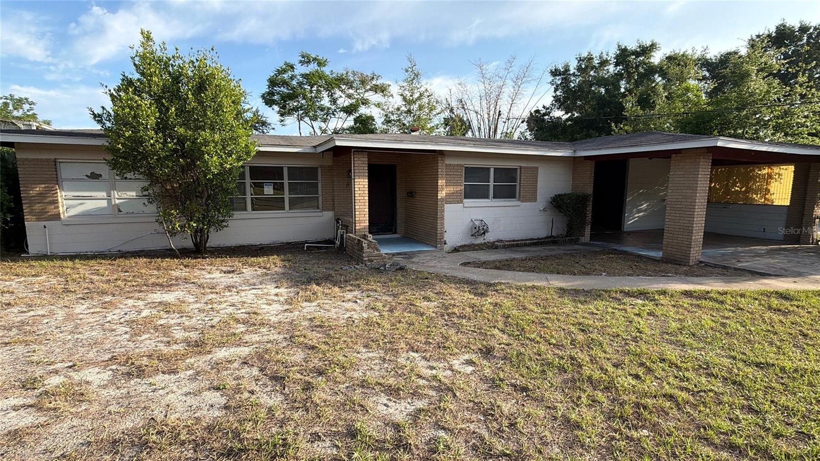 Don't miss this 3-bedroom 3 bath block home featuring a huge backyard and inground pool. Plenty of outdoor space to let your imagination run wild.