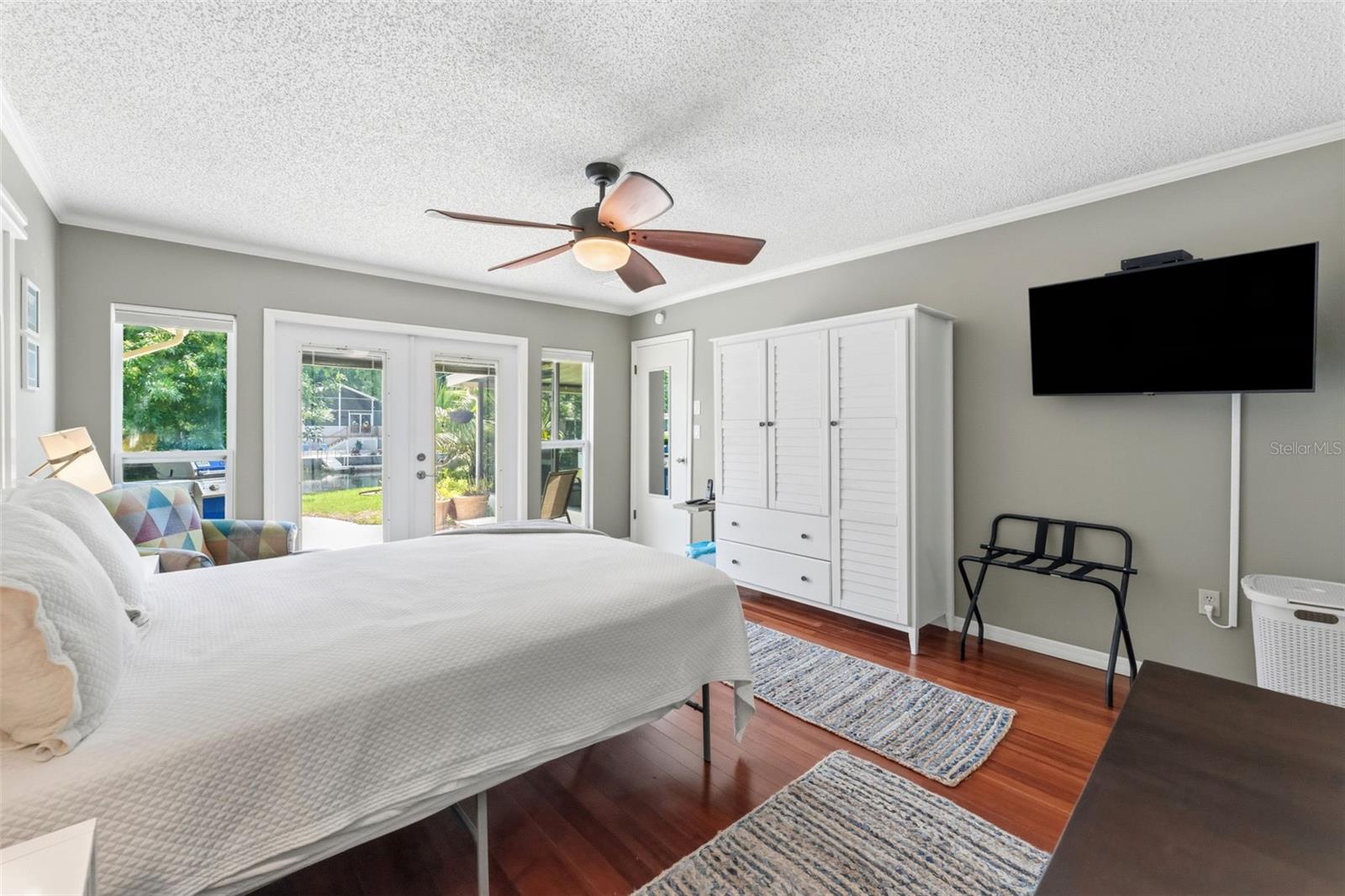 WEEKI WACHEE RIVER RETREATS - Residential