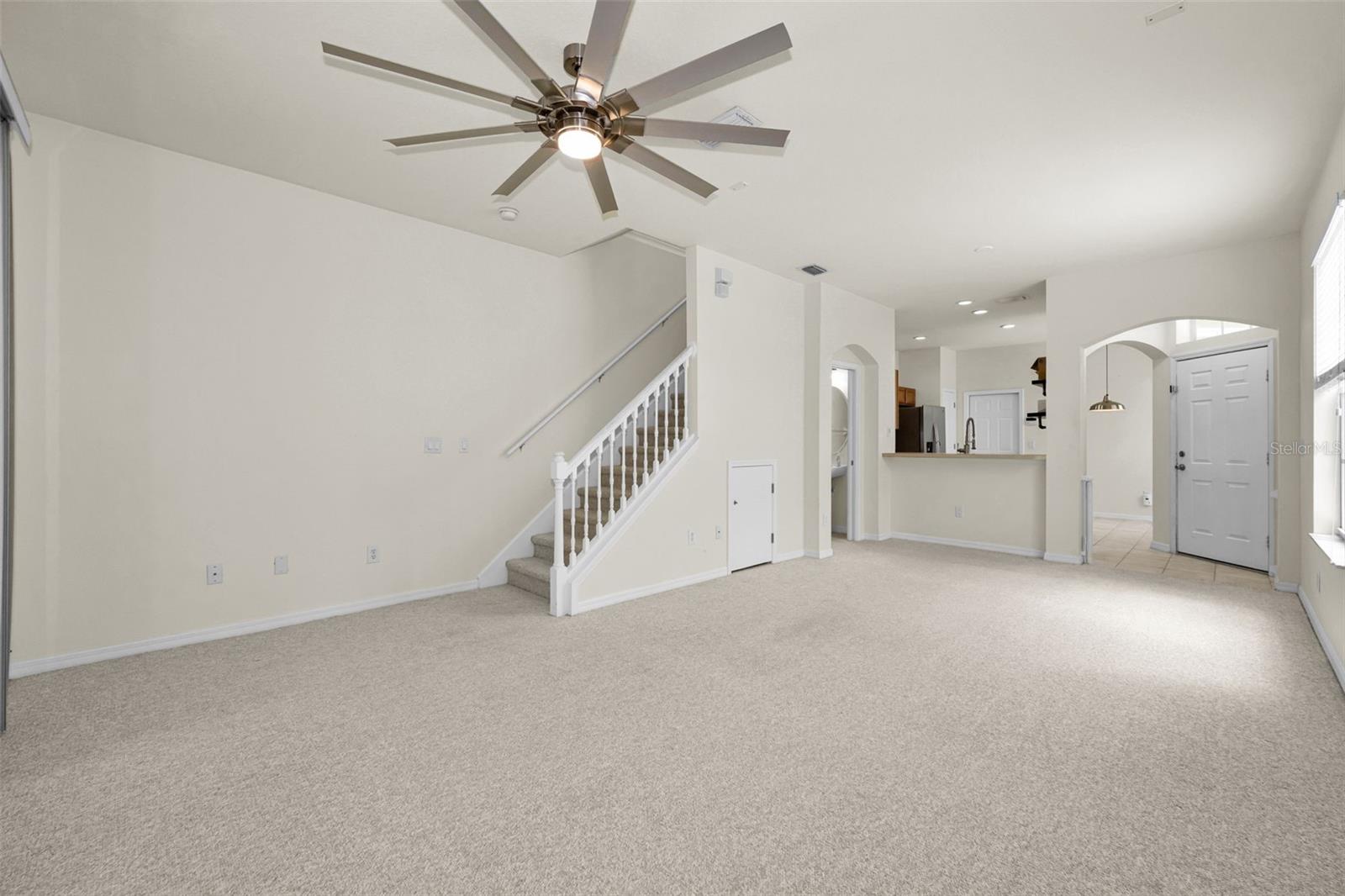 CHELSEA MANOR - Residential