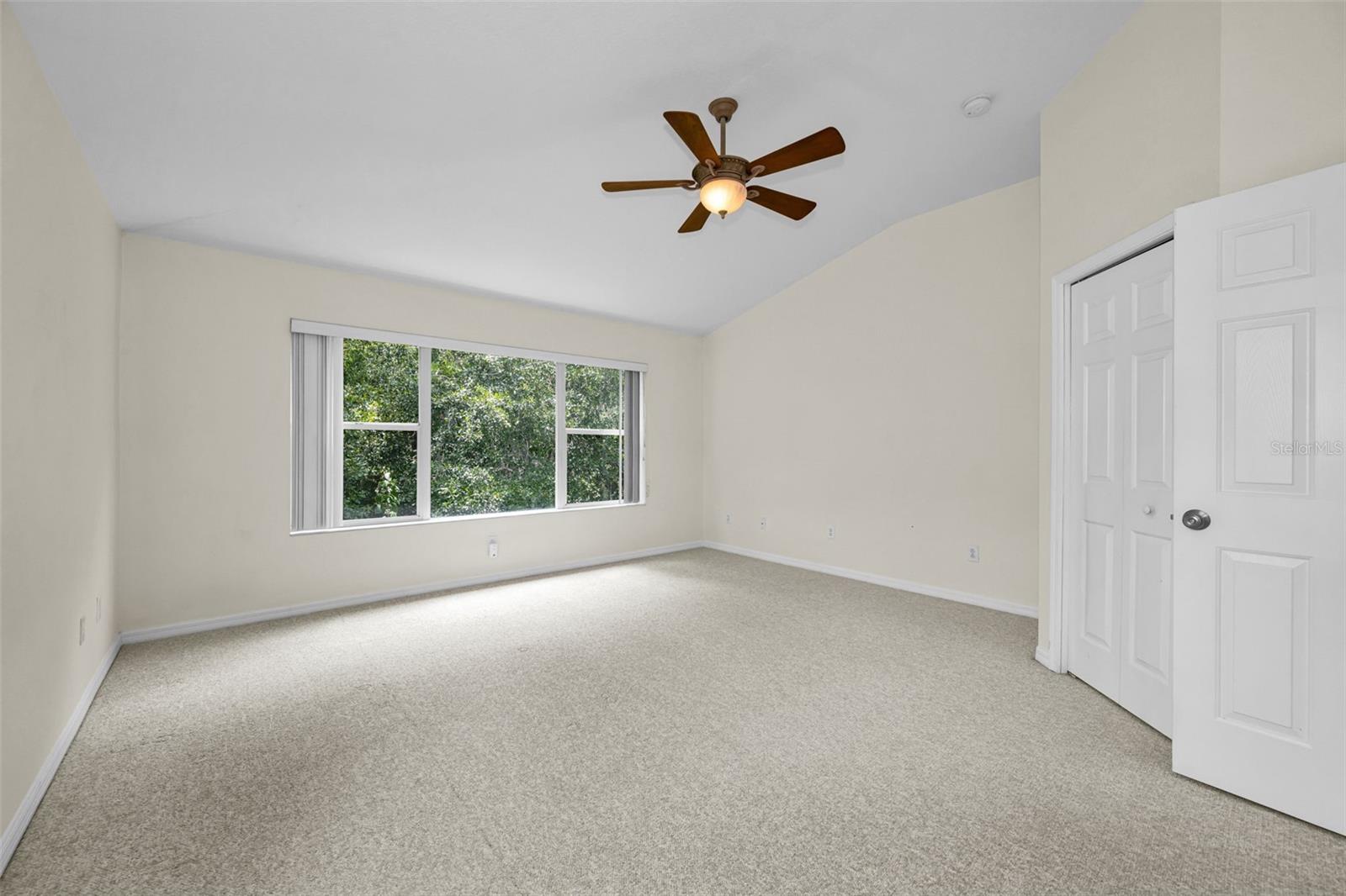 CHELSEA MANOR - Residential