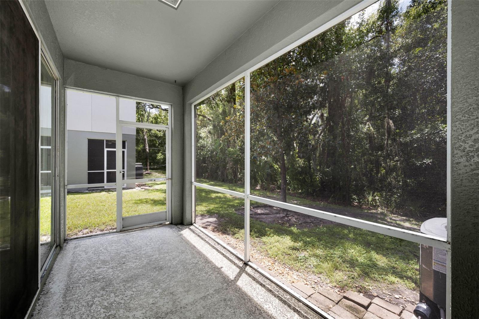 CHELSEA MANOR - Residential