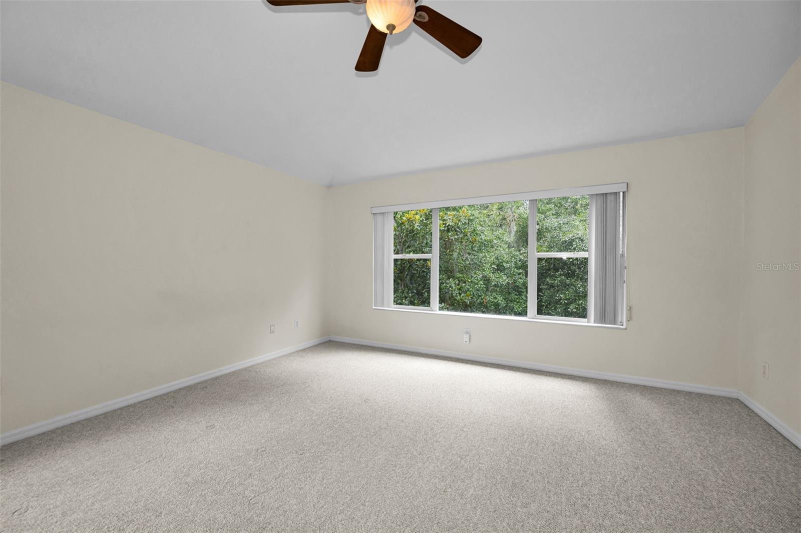 CHELSEA MANOR - Residential