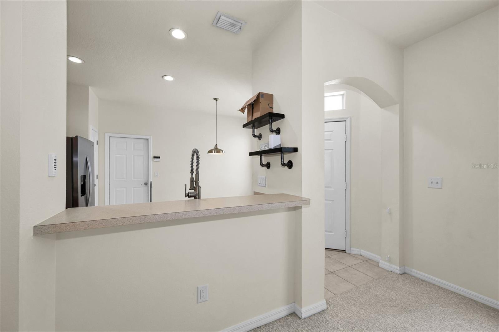 CHELSEA MANOR - Residential