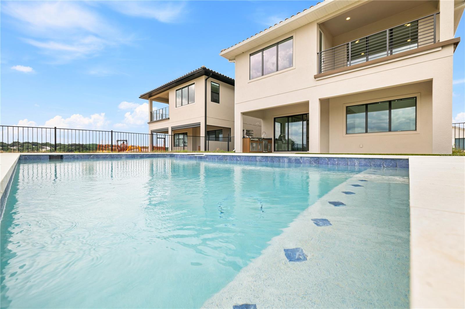 BELLA COLLINA WEST SUB - Residential