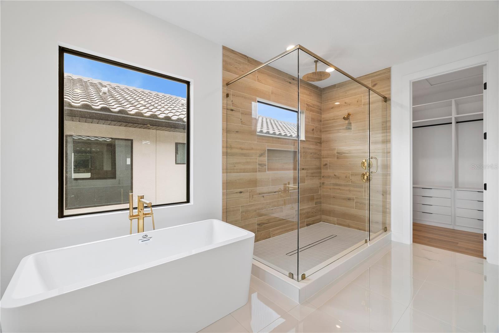 BELLA COLLINA WEST SUB - Residential