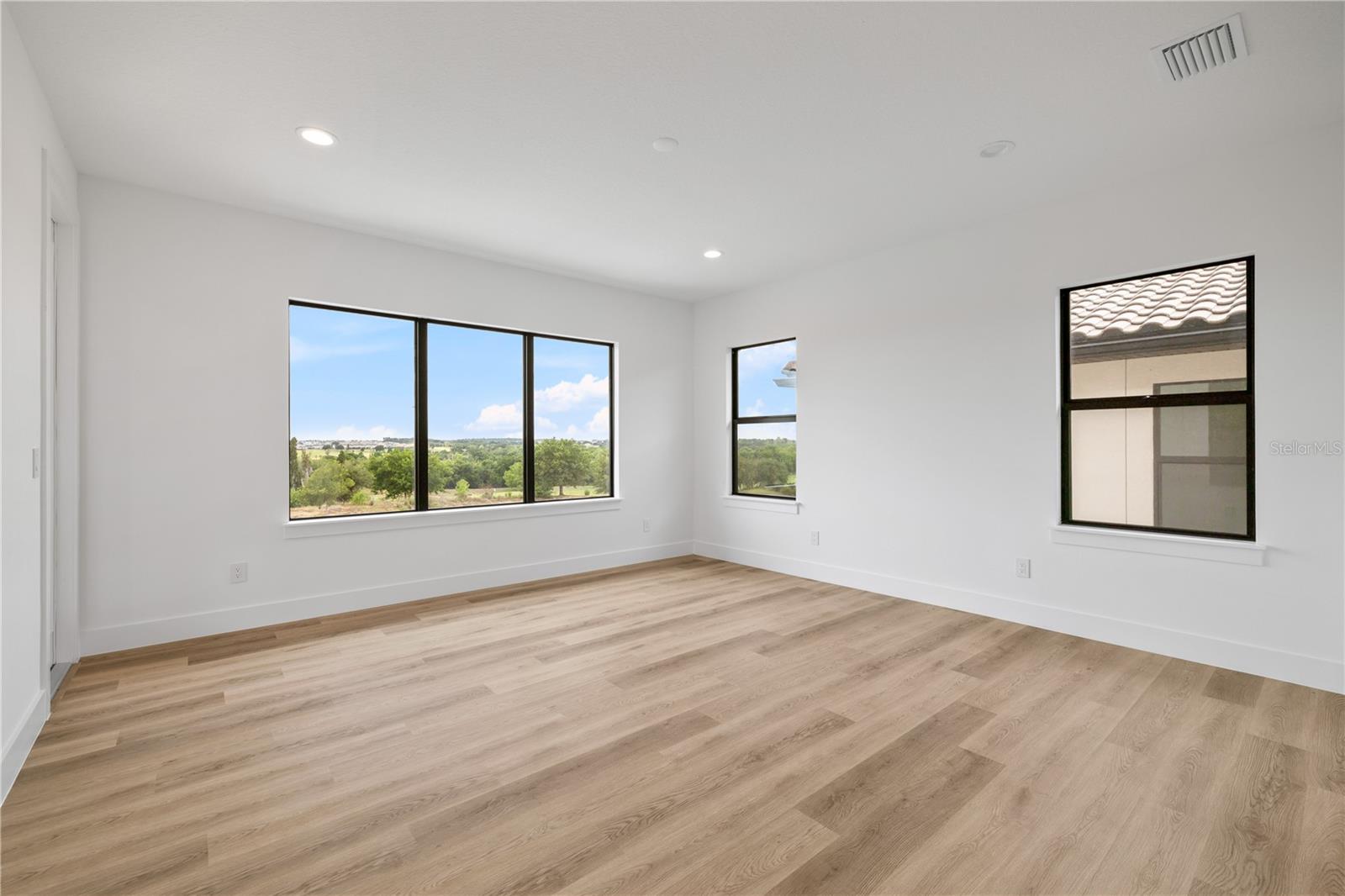 BELLA COLLINA WEST SUB - Residential
