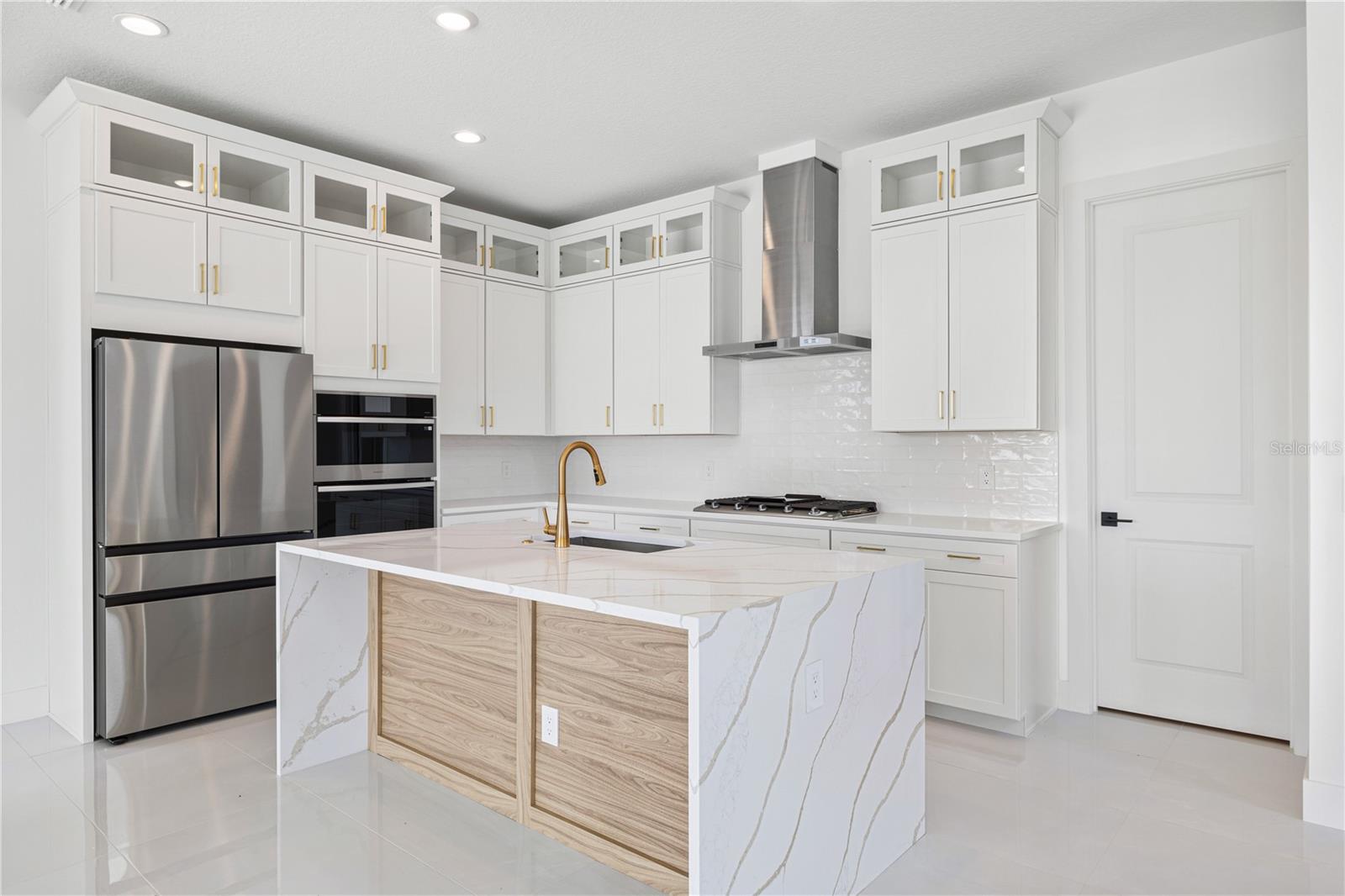 BELLA COLLINA WEST SUB - Residential