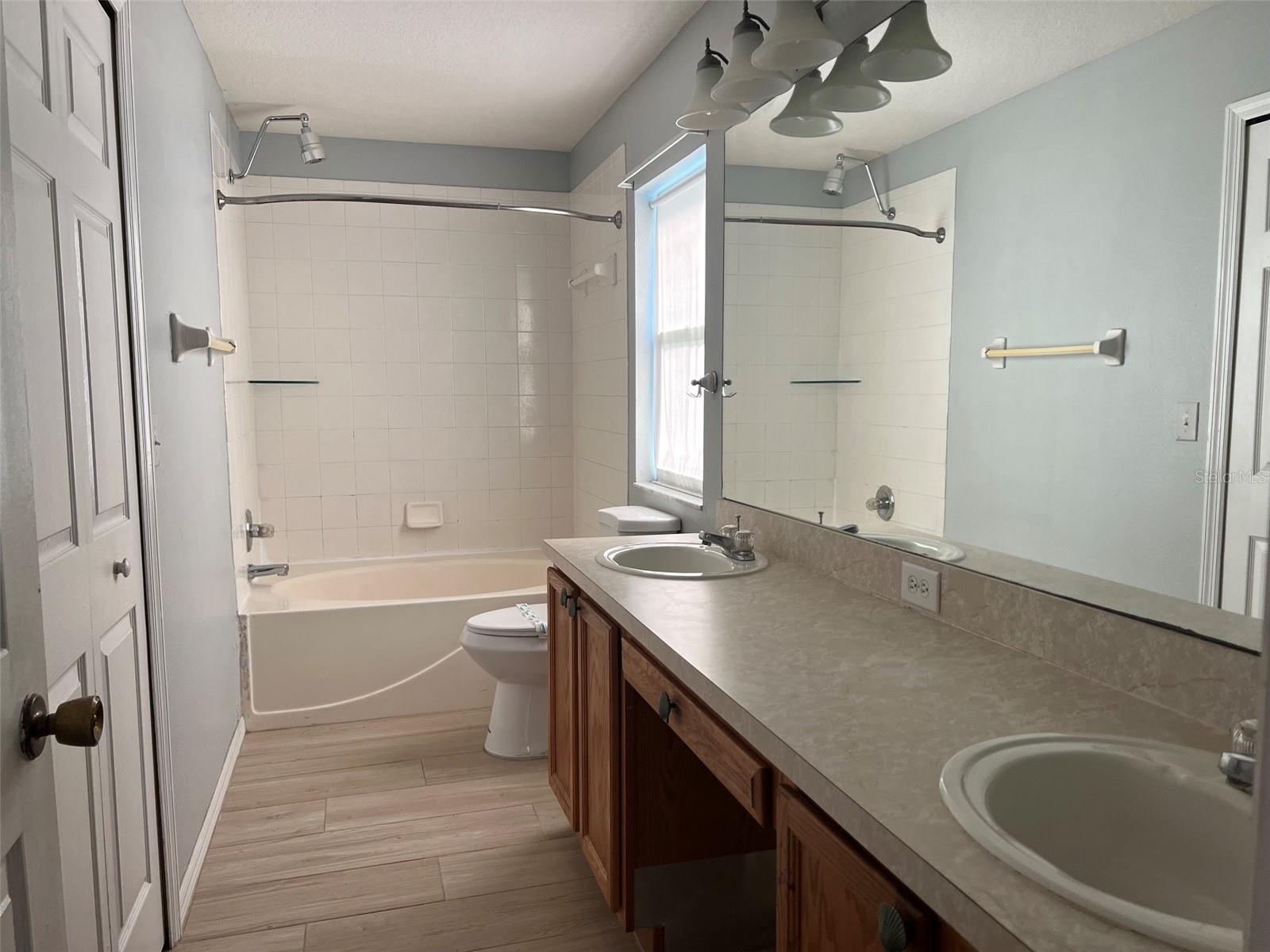 HERITAGE ISLES PH 1D - Residential