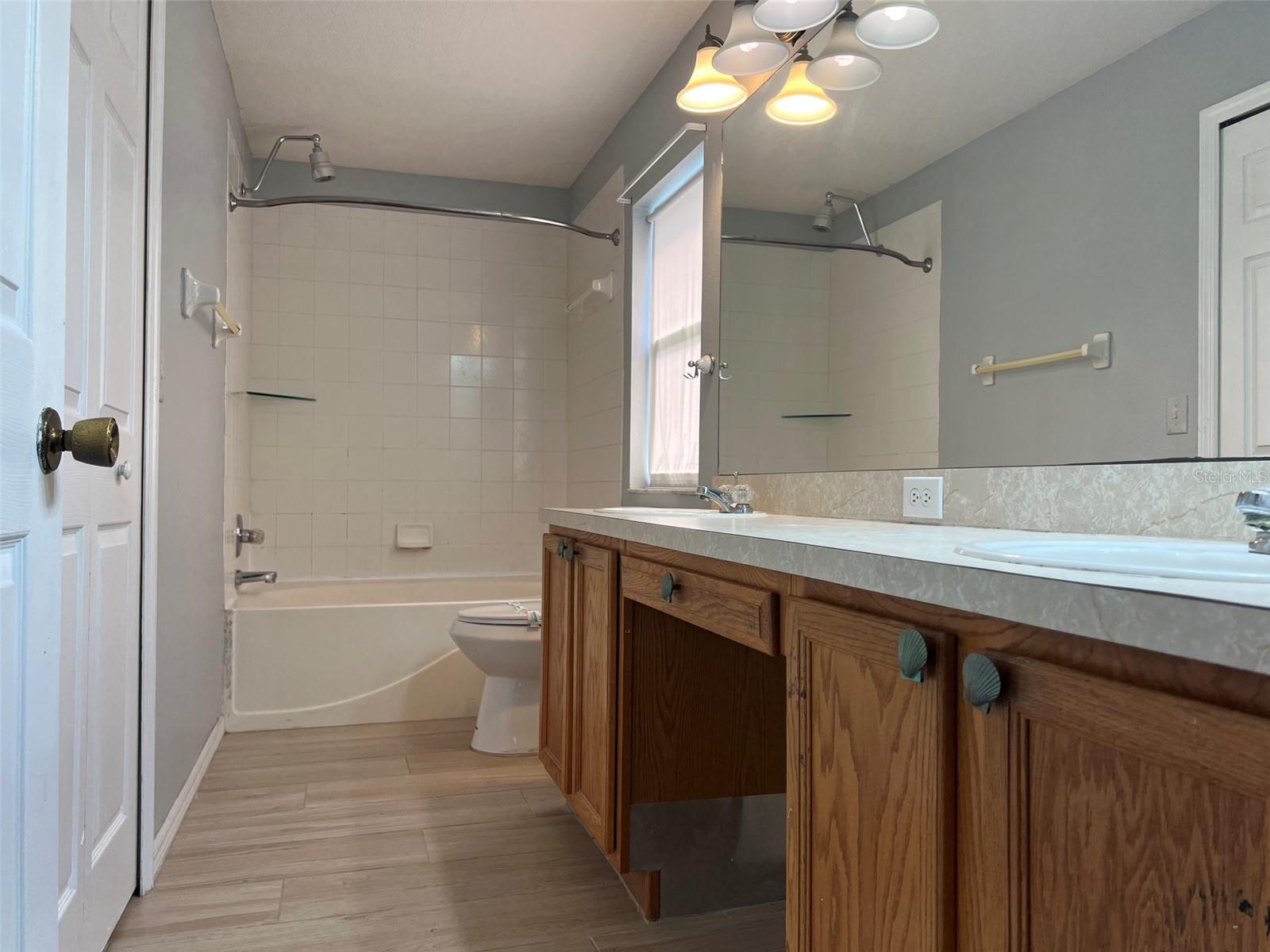 HERITAGE ISLES PH 1D - Residential
