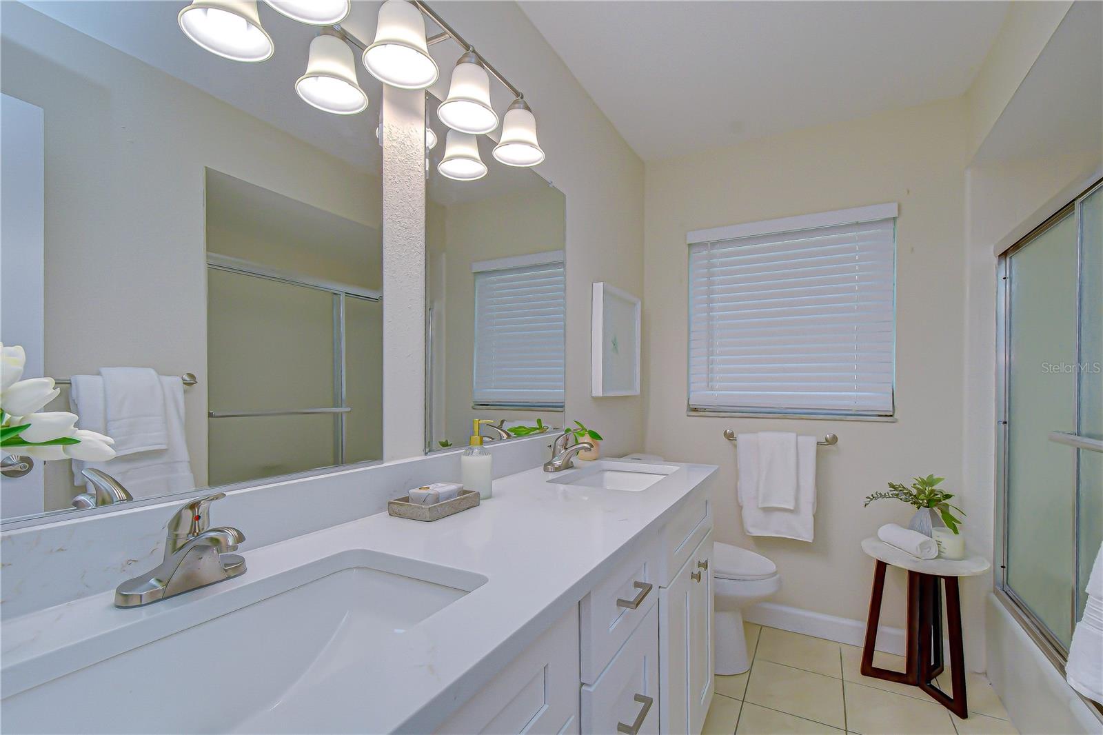 OAK GROVE ESTATE ADD - Residential