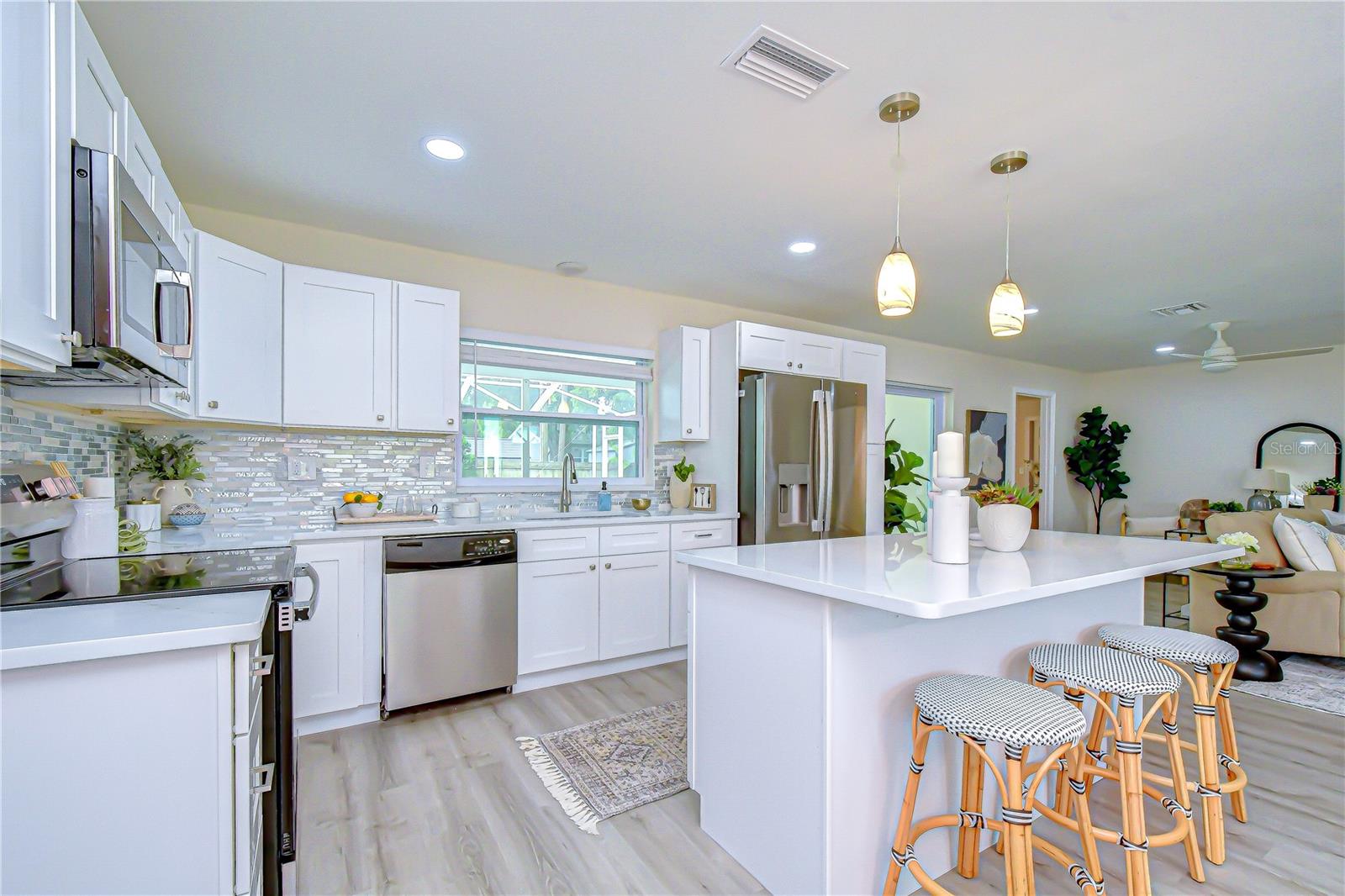 OAK GROVE ESTATE ADD - Residential