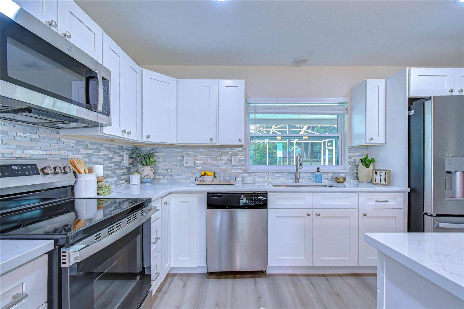 OAK GROVE ESTATE ADD - Residential