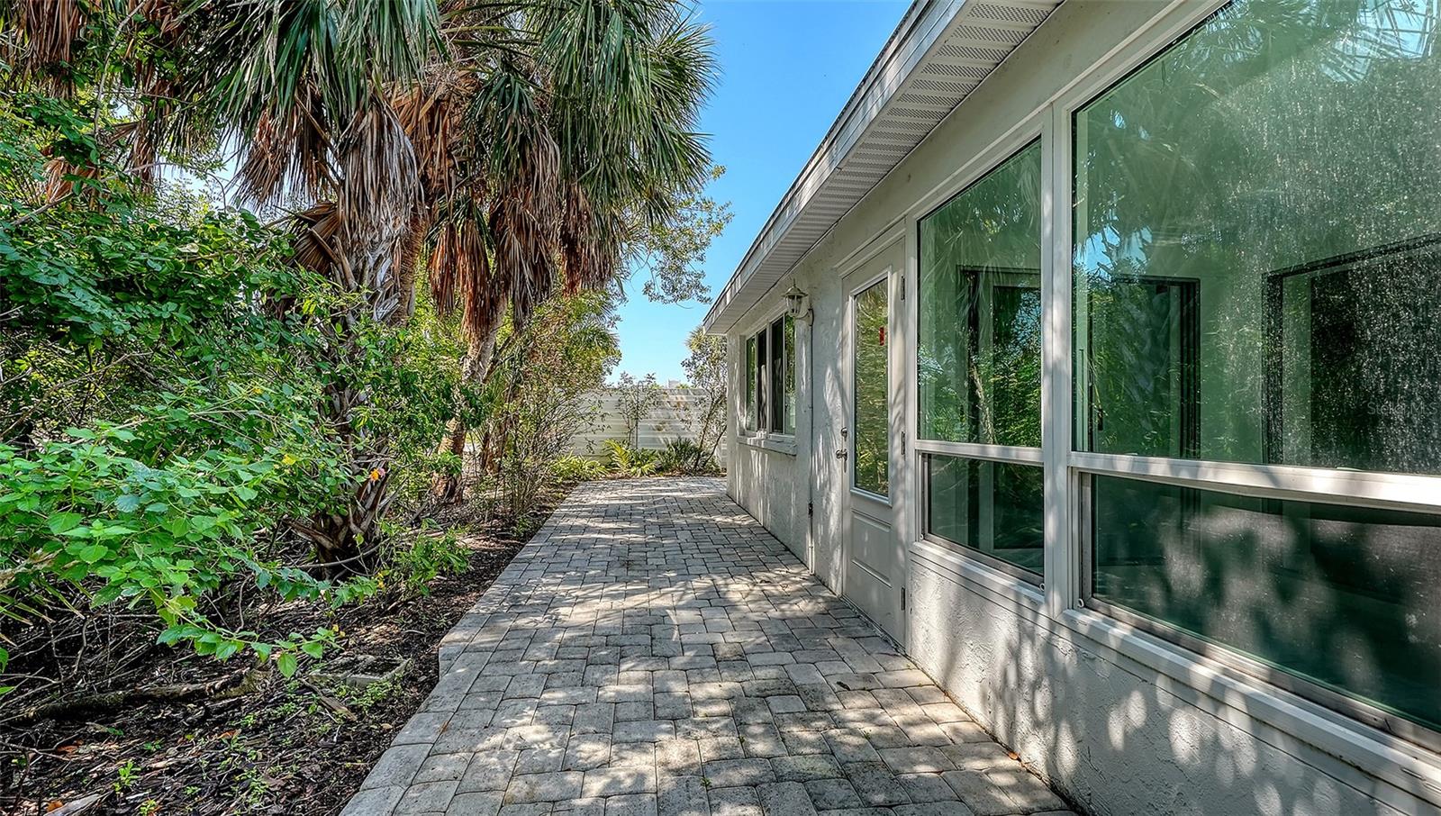 SPANISH MAIN YACHT CLUB CONDO - Residential