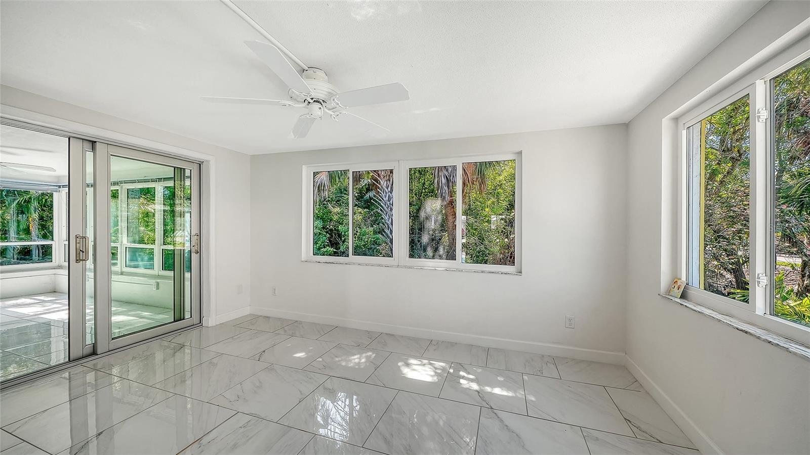 SPANISH MAIN YACHT CLUB CONDO - Residential