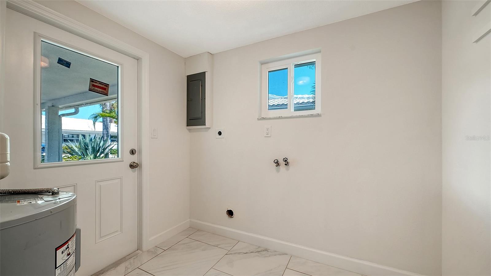 SPANISH MAIN YACHT CLUB CONDO - Residential