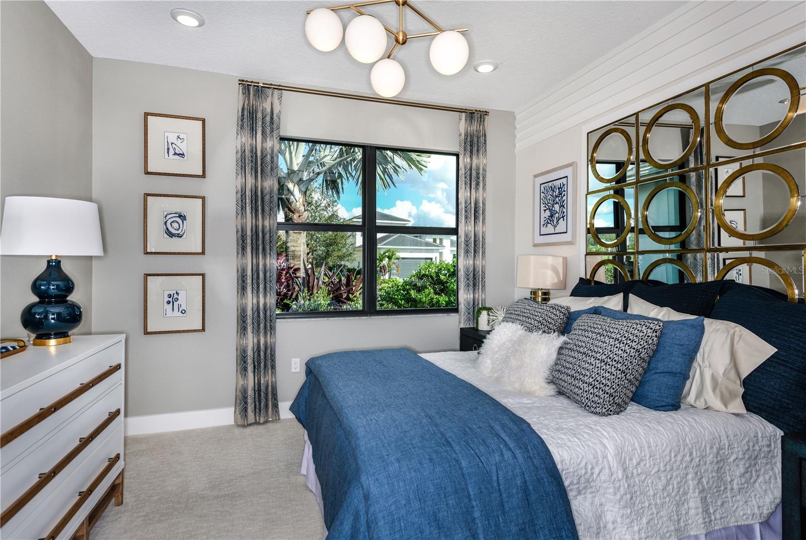 CRESSWIND LAKE WOOD RANCH - Residential