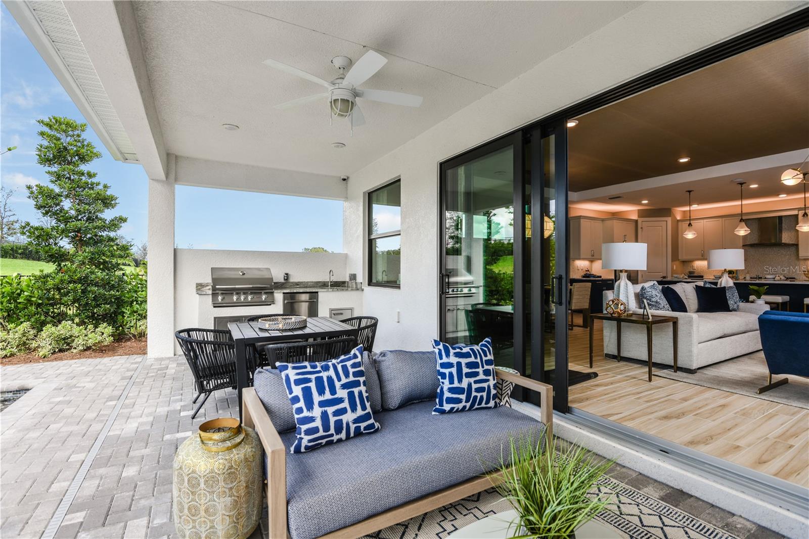 CRESSWIND LAKE WOOD RANCH - Residential