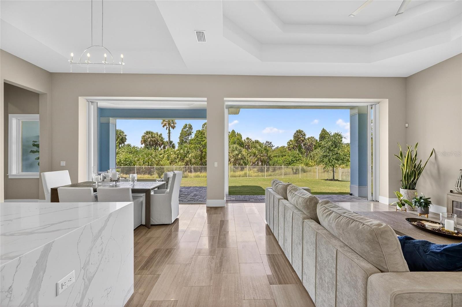 MIRABAY PH 3C-1 - Residential Lease