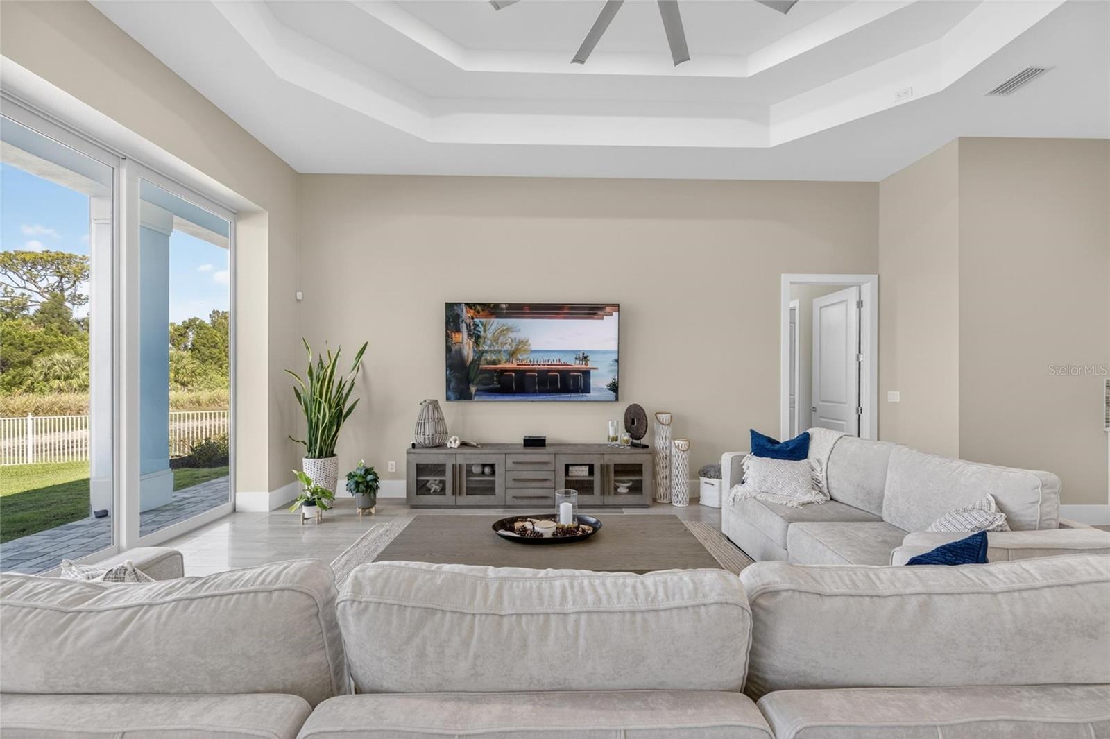 MIRABAY PH 3C-1 - Residential Lease