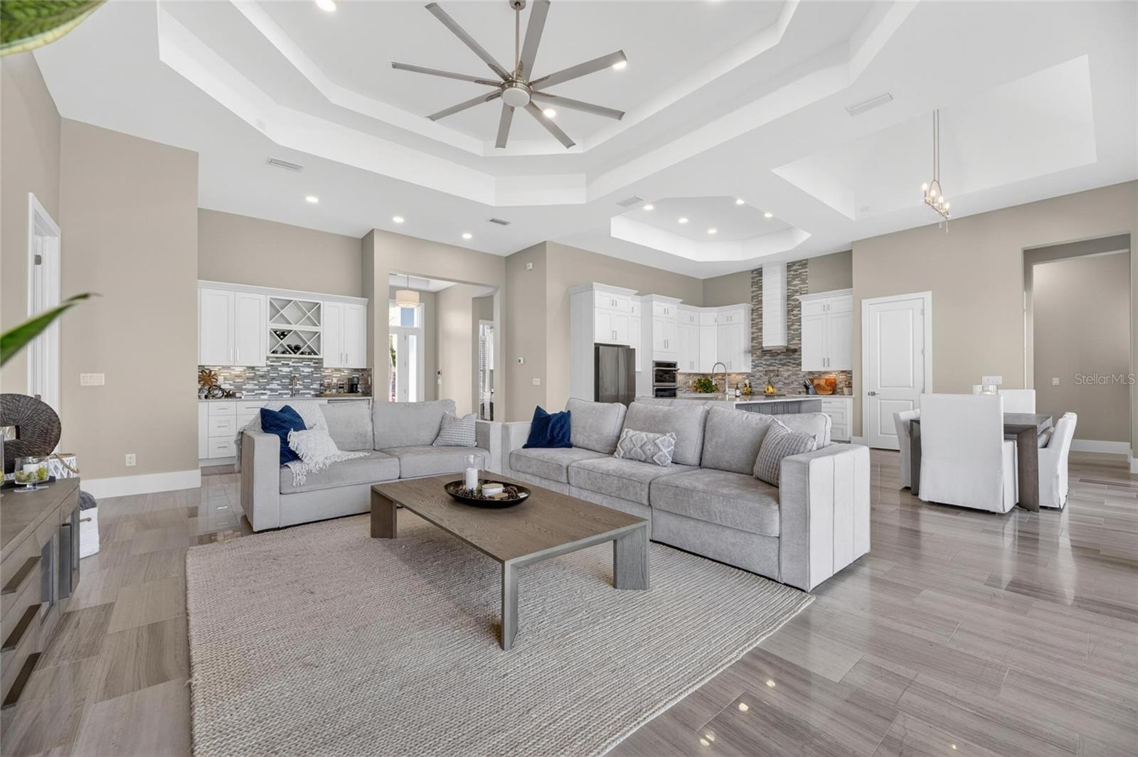 MIRABAY PH 3C-1 - Residential Lease