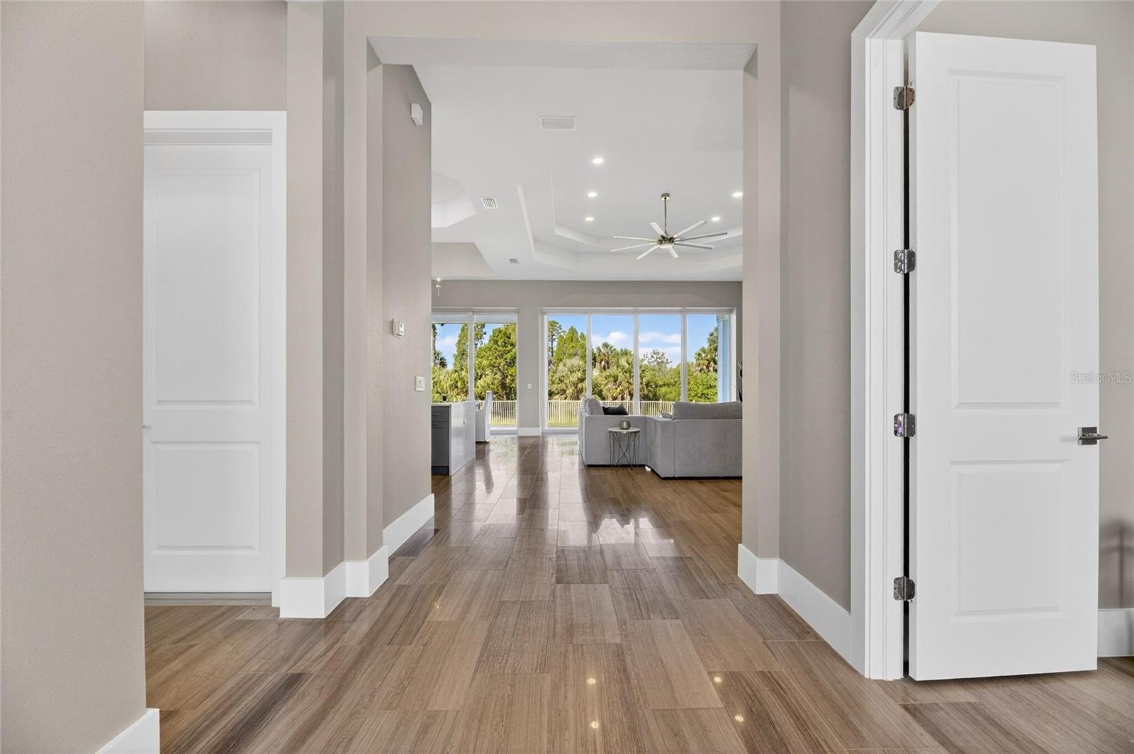 MIRABAY PH 3C-1 - Residential Lease