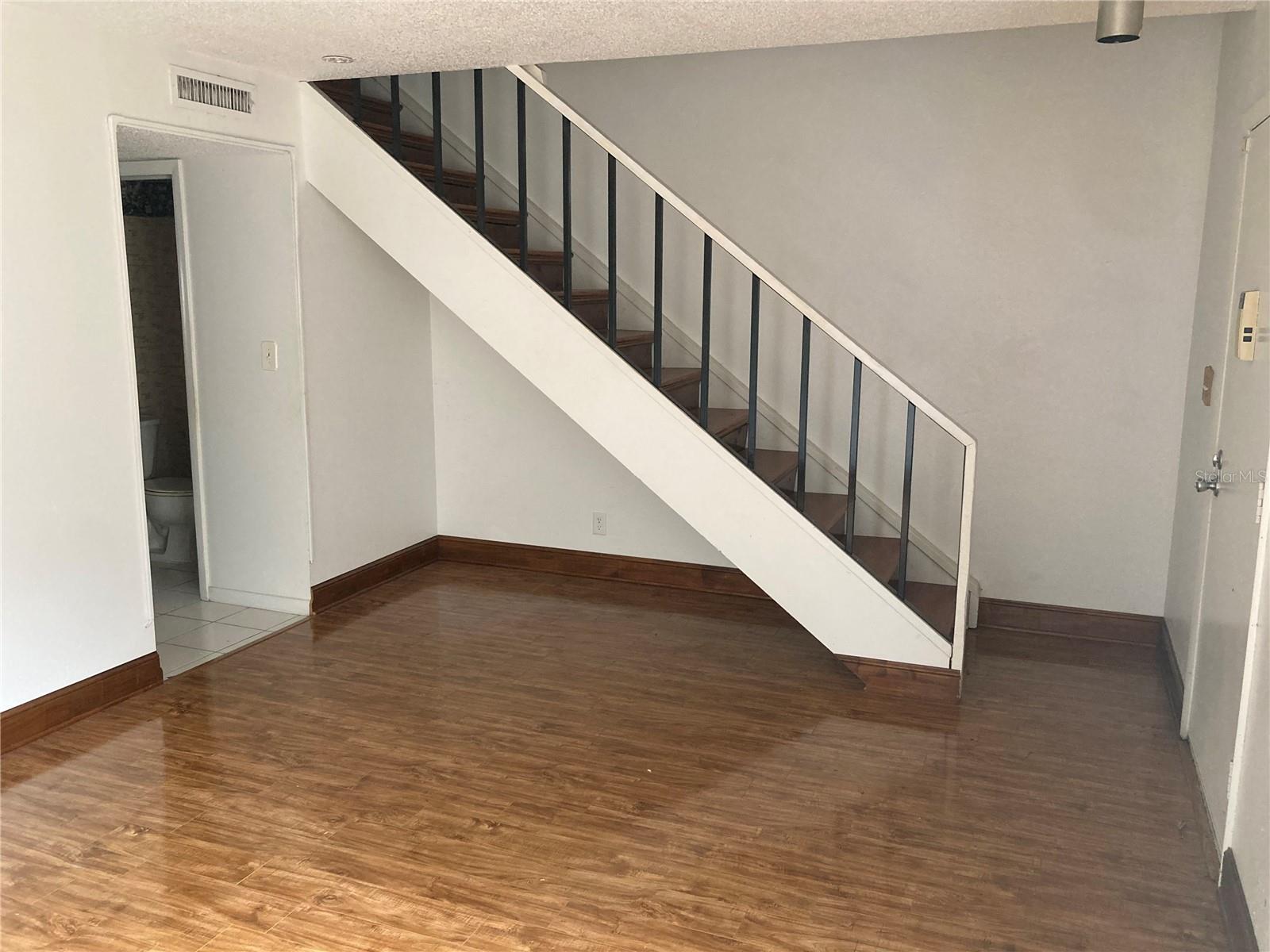 MEADOWOOD CONDOMINIUM VILLAGE THREE - Residential
