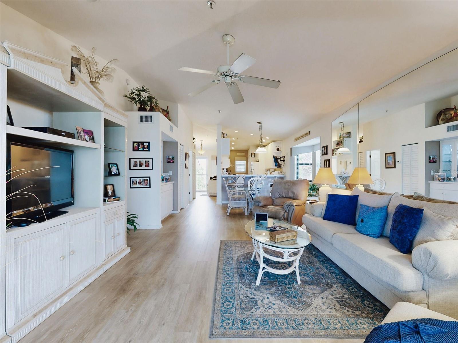 BOUCHELLE ISLAND CONDO - Residential