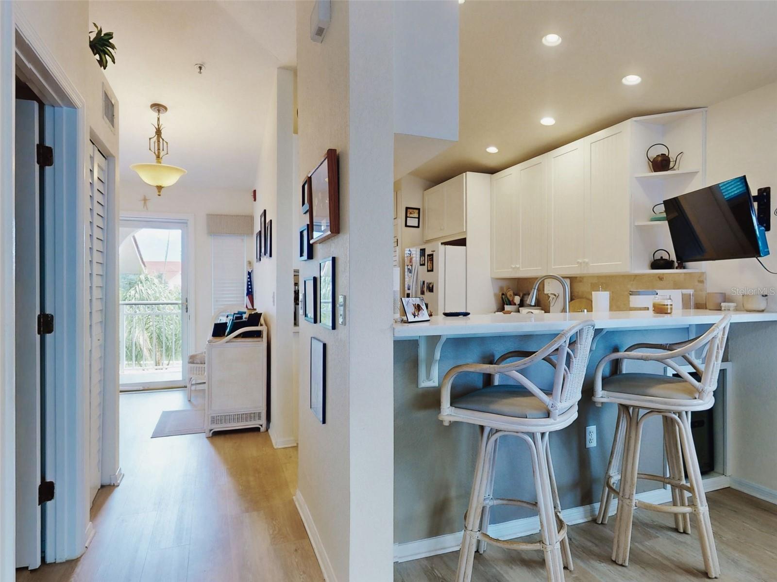 BOUCHELLE ISLAND CONDO - Residential