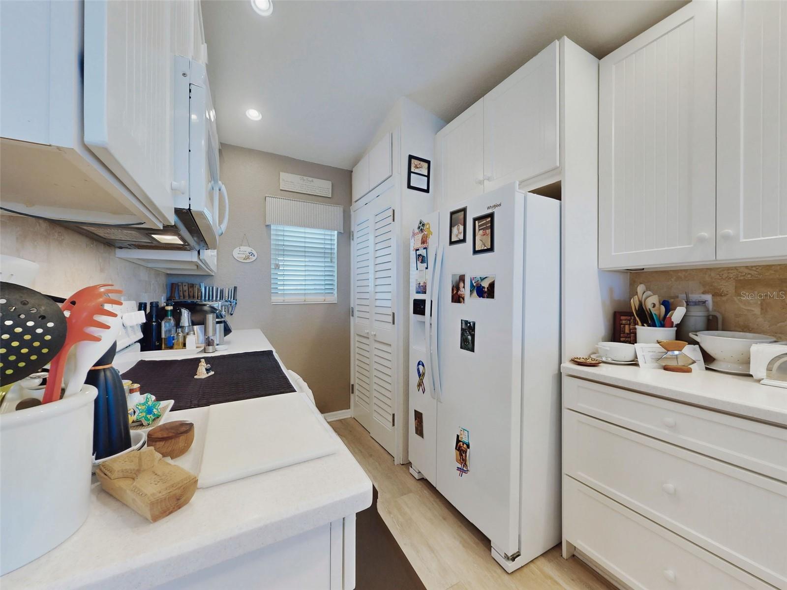 BOUCHELLE ISLAND CONDO - Residential