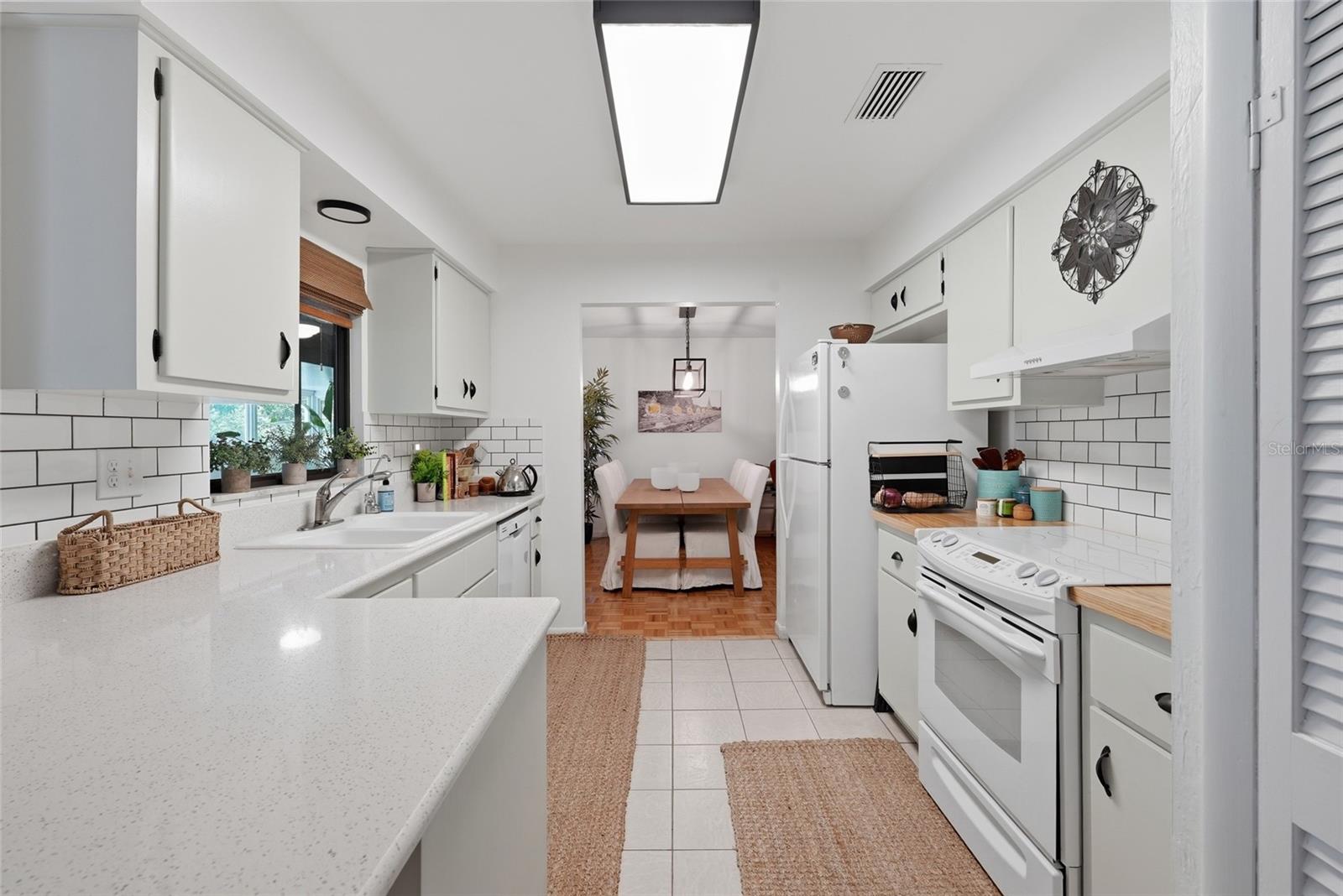 IDYLWILD SOUTH-ADDITION -SERENOLA - Residential