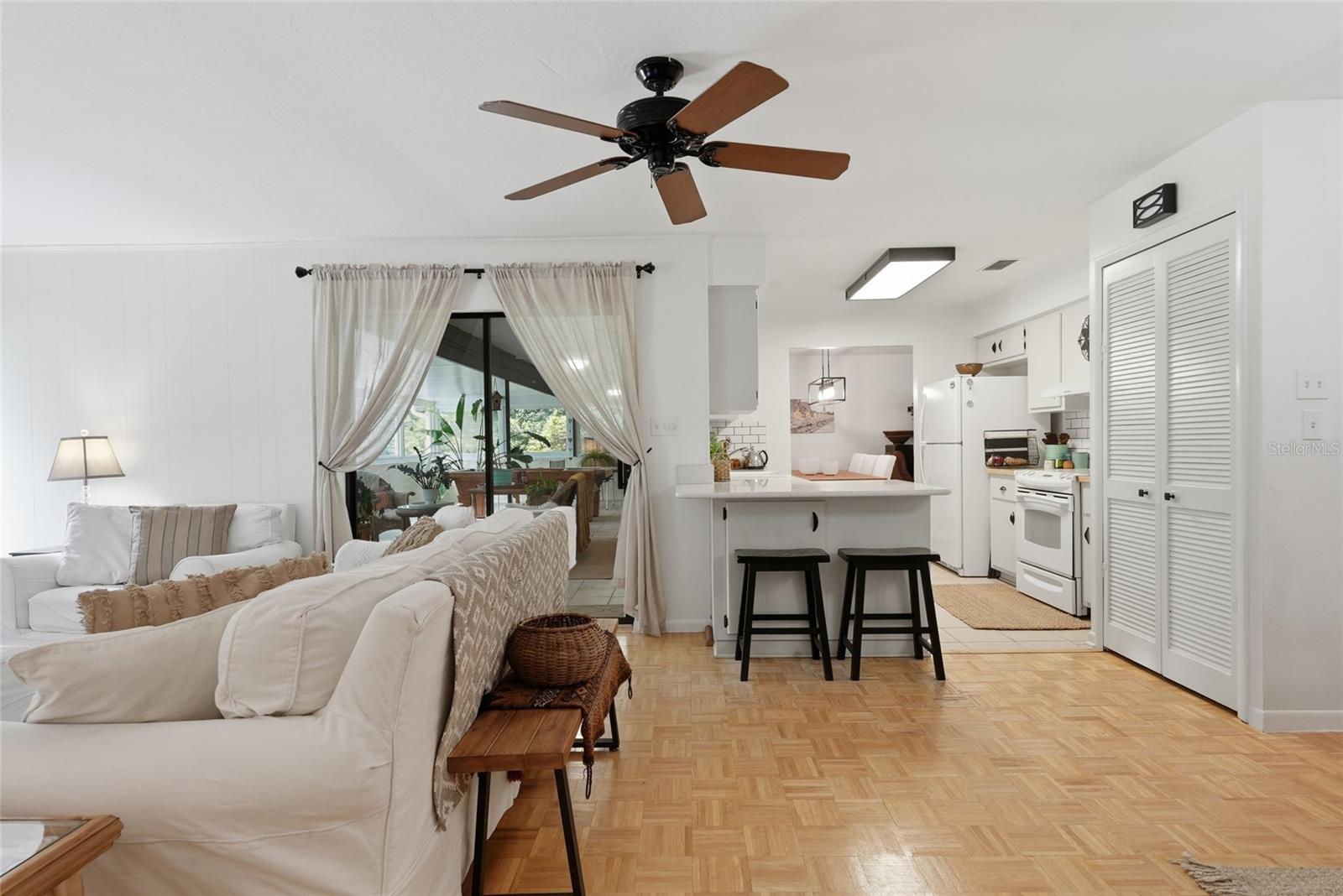 IDYLWILD SOUTH-ADDITION -SERENOLA - Residential