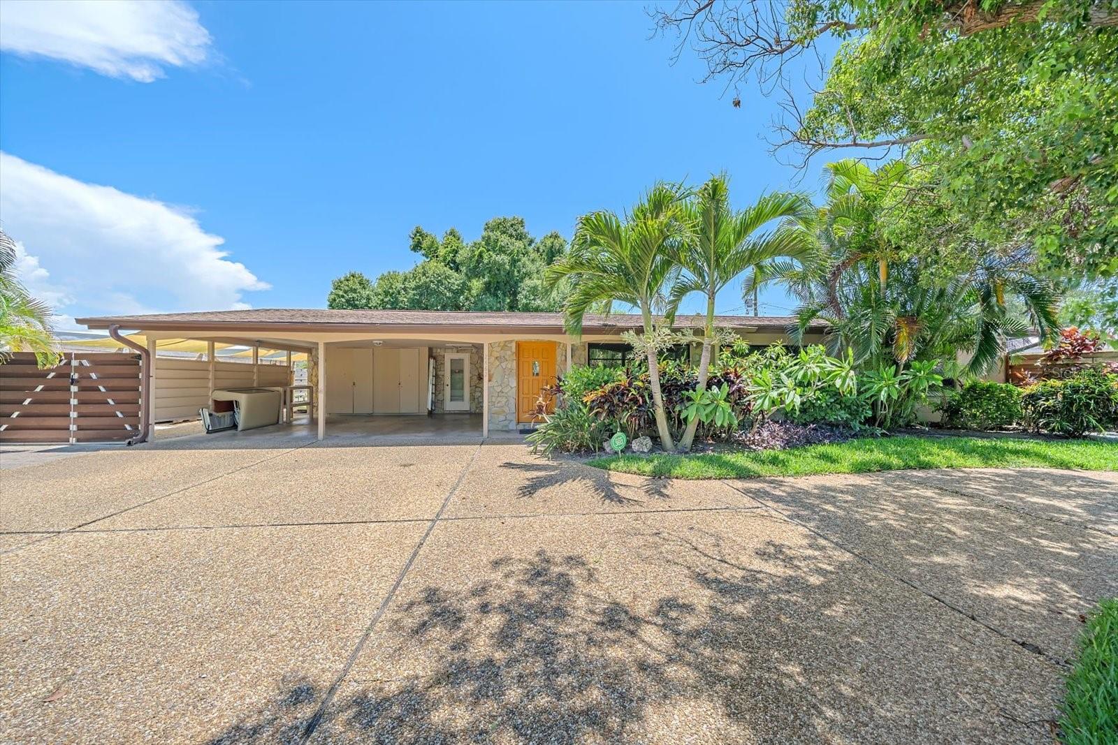 SOUTH GATE - Residential