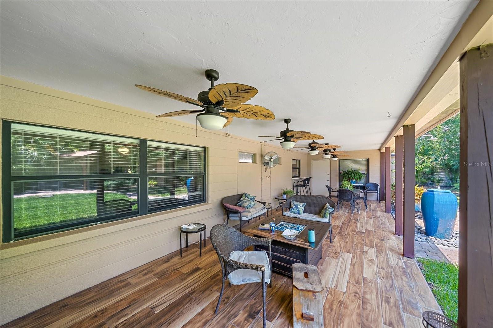 SOUTH GATE - Residential