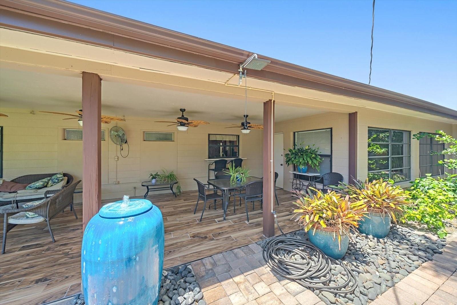SOUTH GATE - Residential