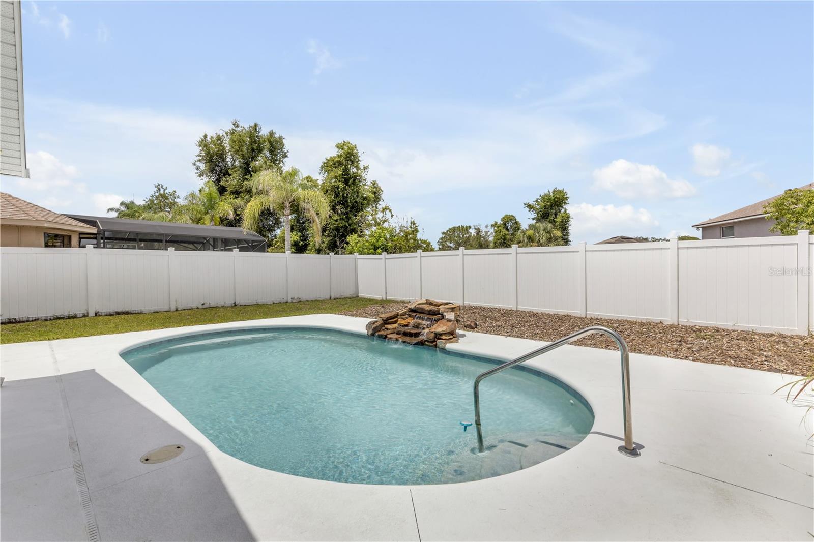 SAXON RIDGE PH 01 - Residential