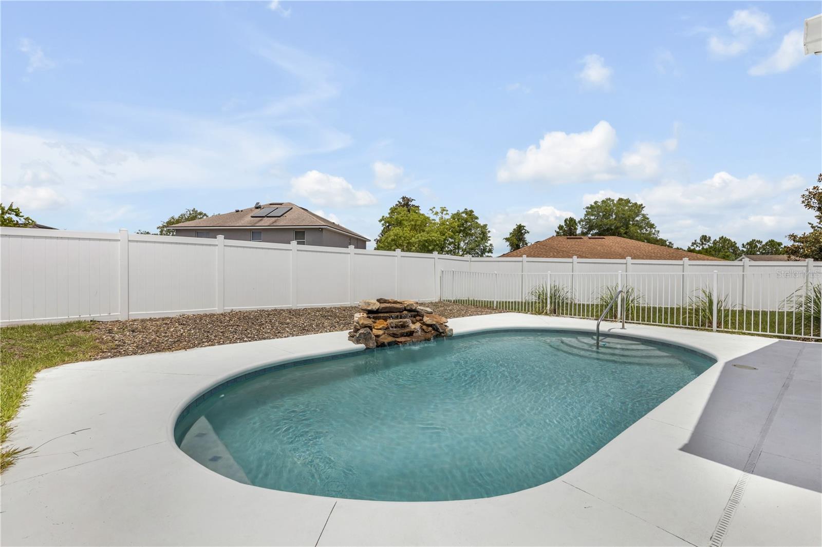 SAXON RIDGE PH 01 - Residential