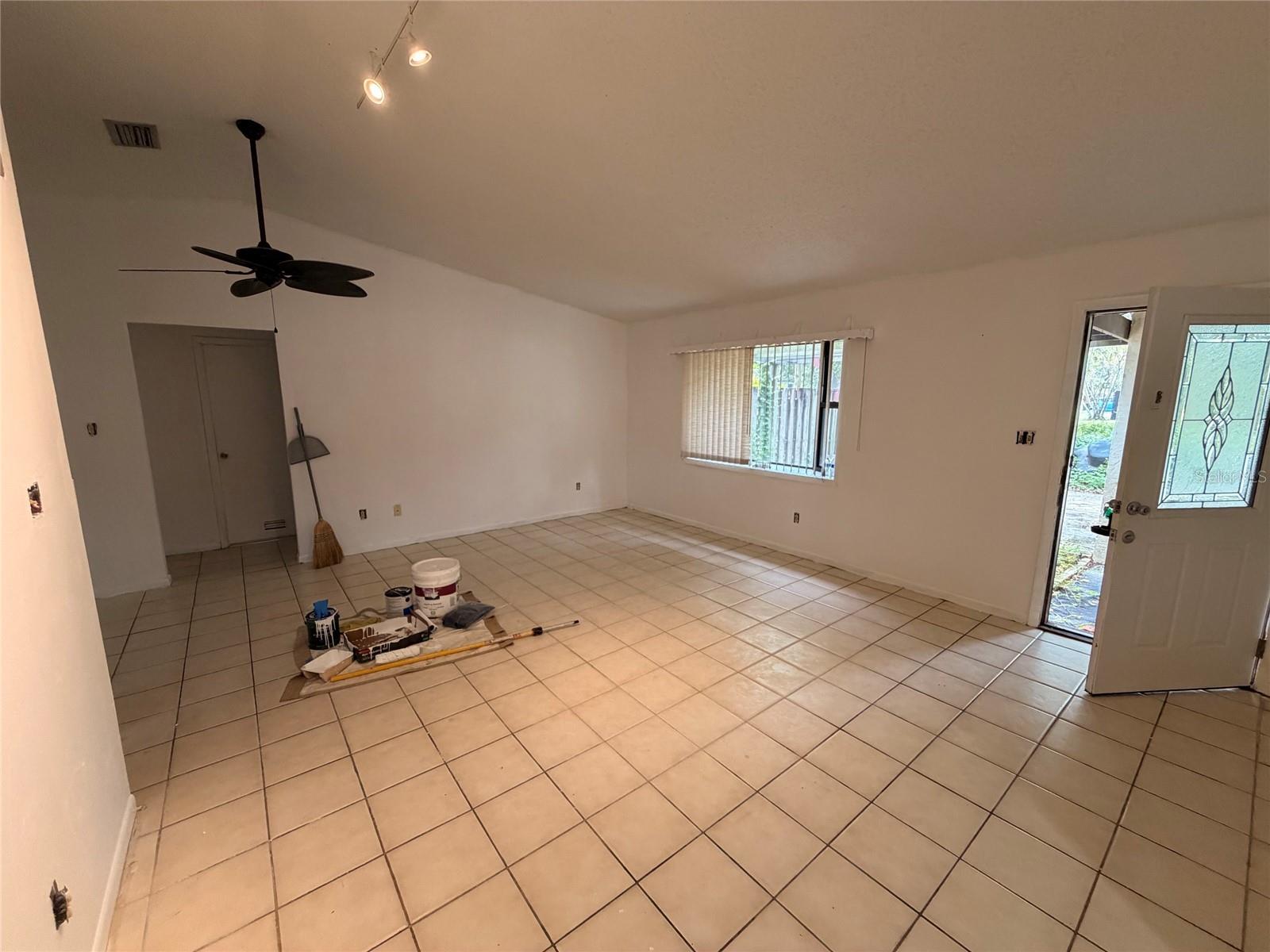 GULF BREEZE ESTATES - Residential
