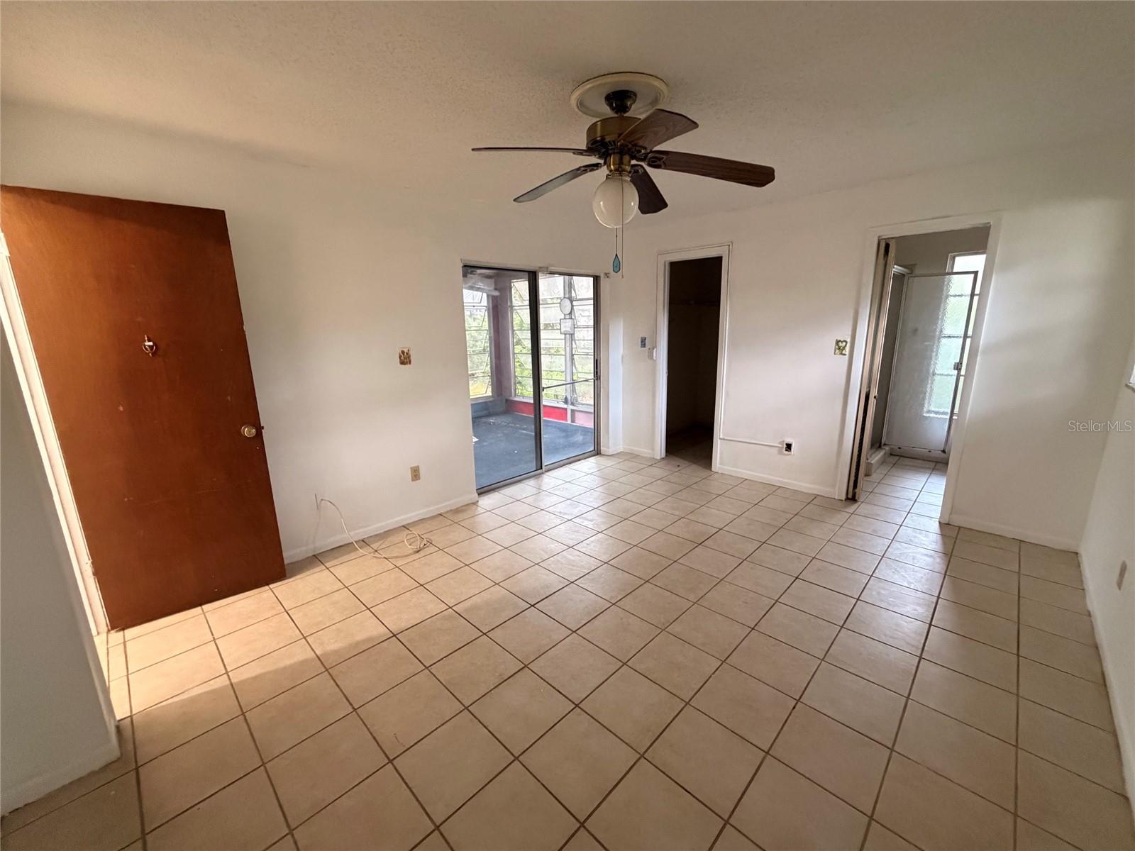GULF BREEZE ESTATES - Residential