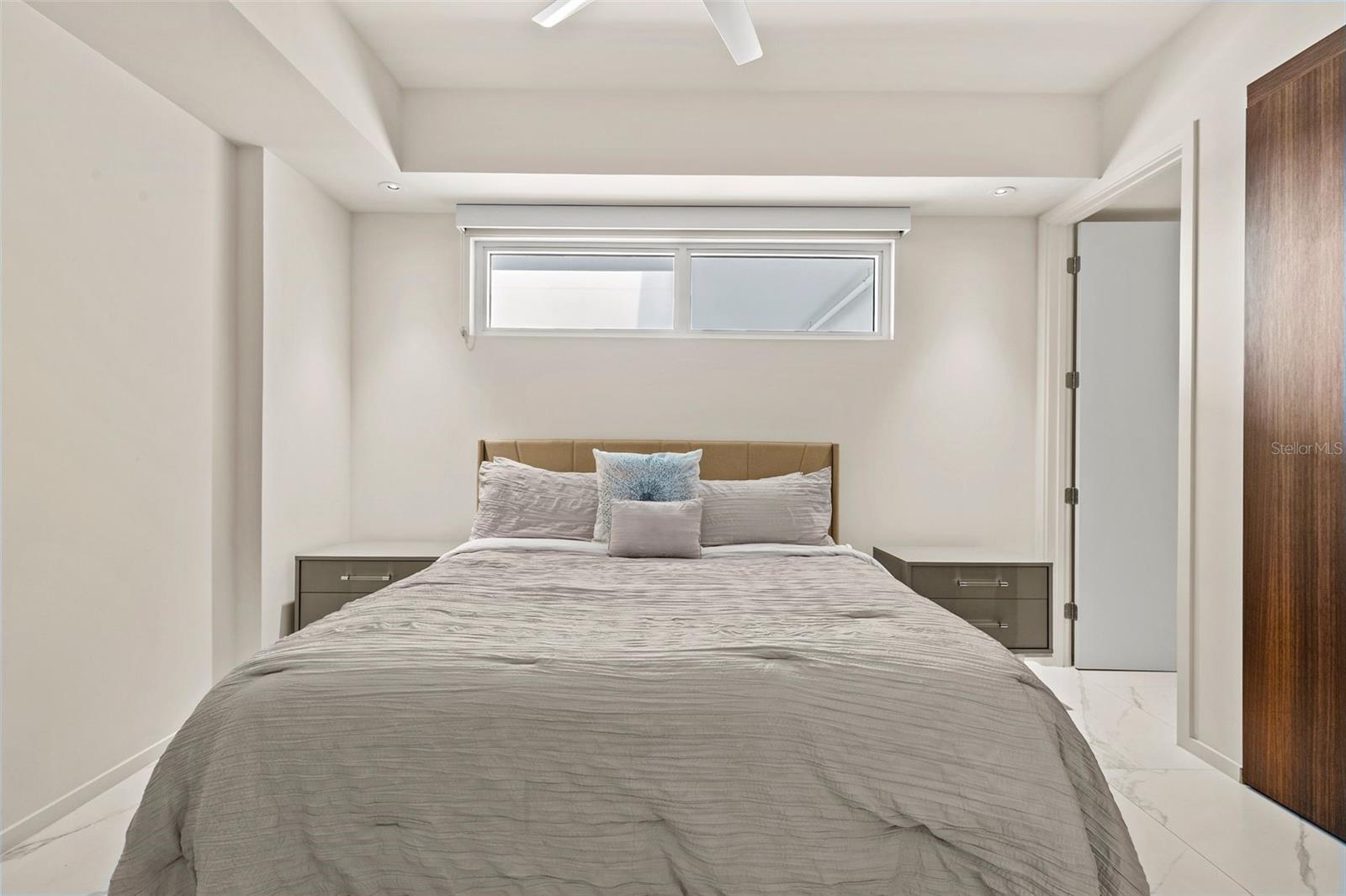 SERENA BY THE SEA CONDO - Residential