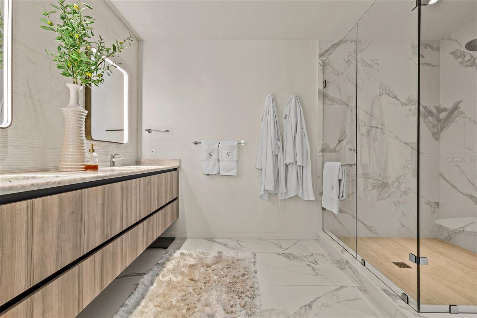 SERENA BY THE SEA CONDO - Residential