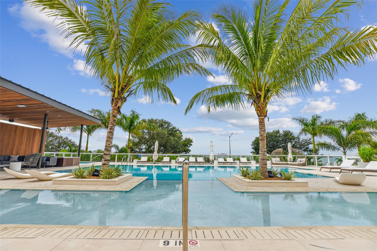 SERENA BY THE SEA CONDO - Residential