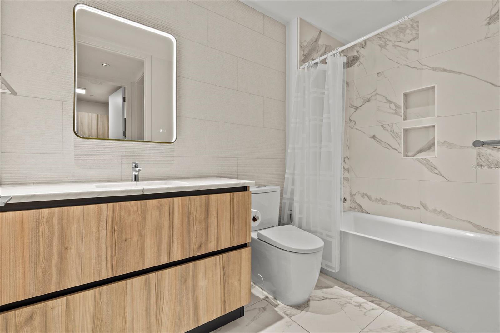 SERENA BY THE SEA CONDO - Residential
