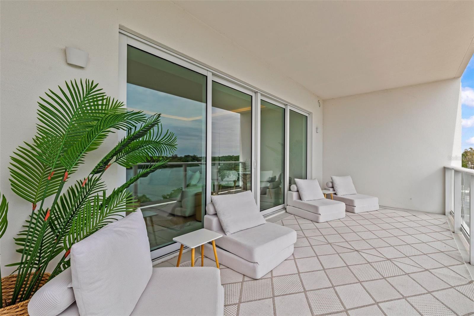 SERENA BY THE SEA CONDO - Residential