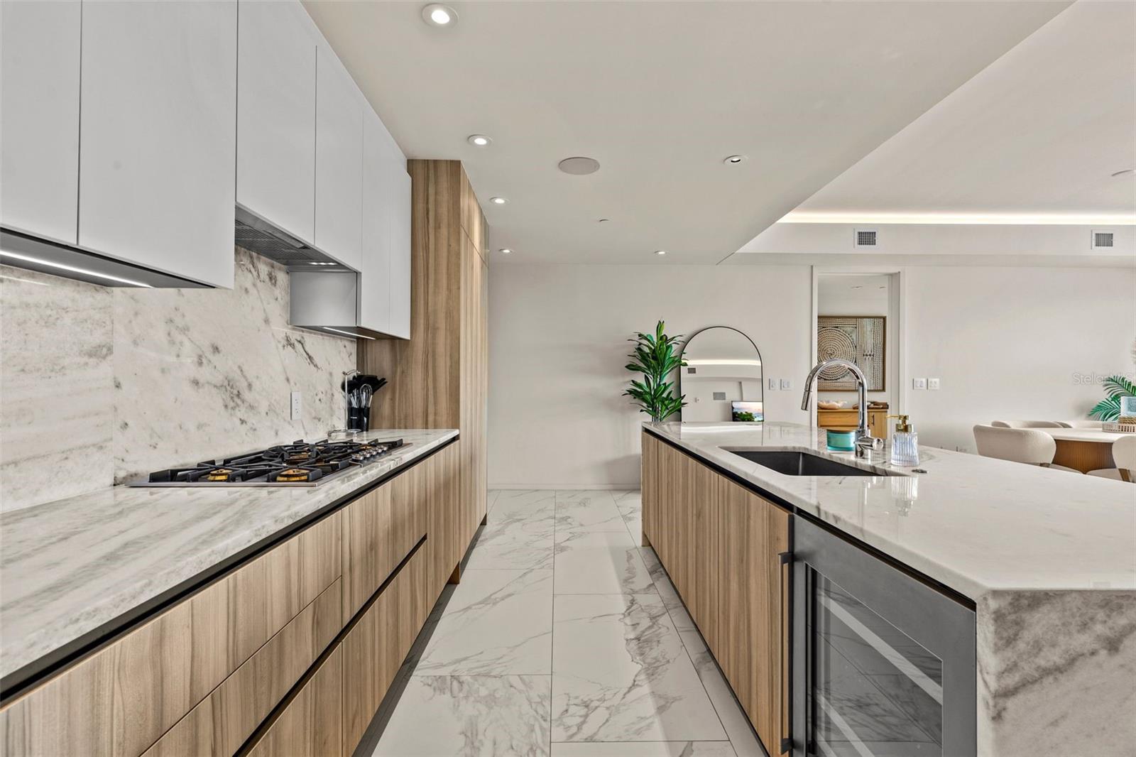 SERENA BY THE SEA CONDO - Residential