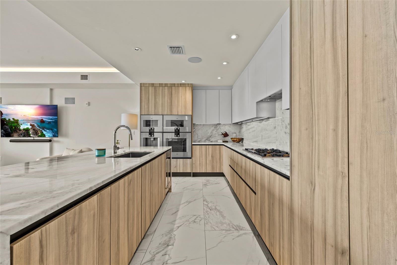 SERENA BY THE SEA CONDO - Residential