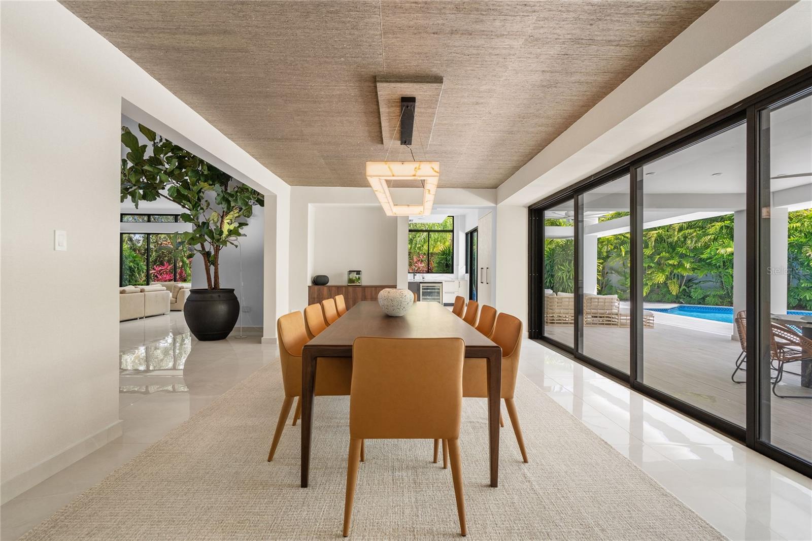 DORADO BEACH EAST - Residential