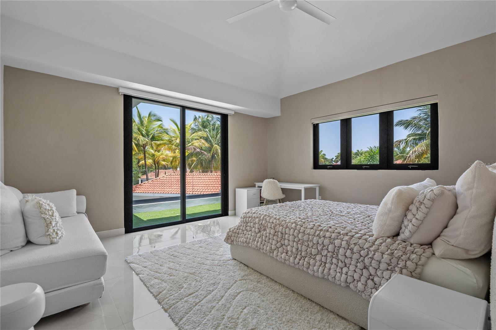 DORADO BEACH EAST - Residential