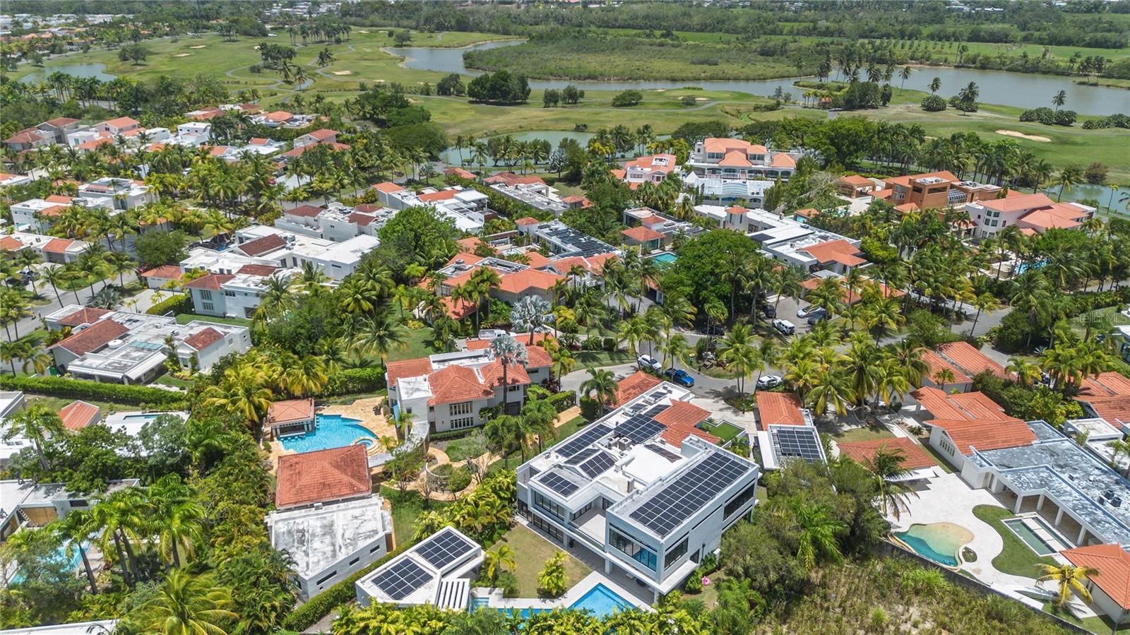 DORADO BEACH EAST - Residential