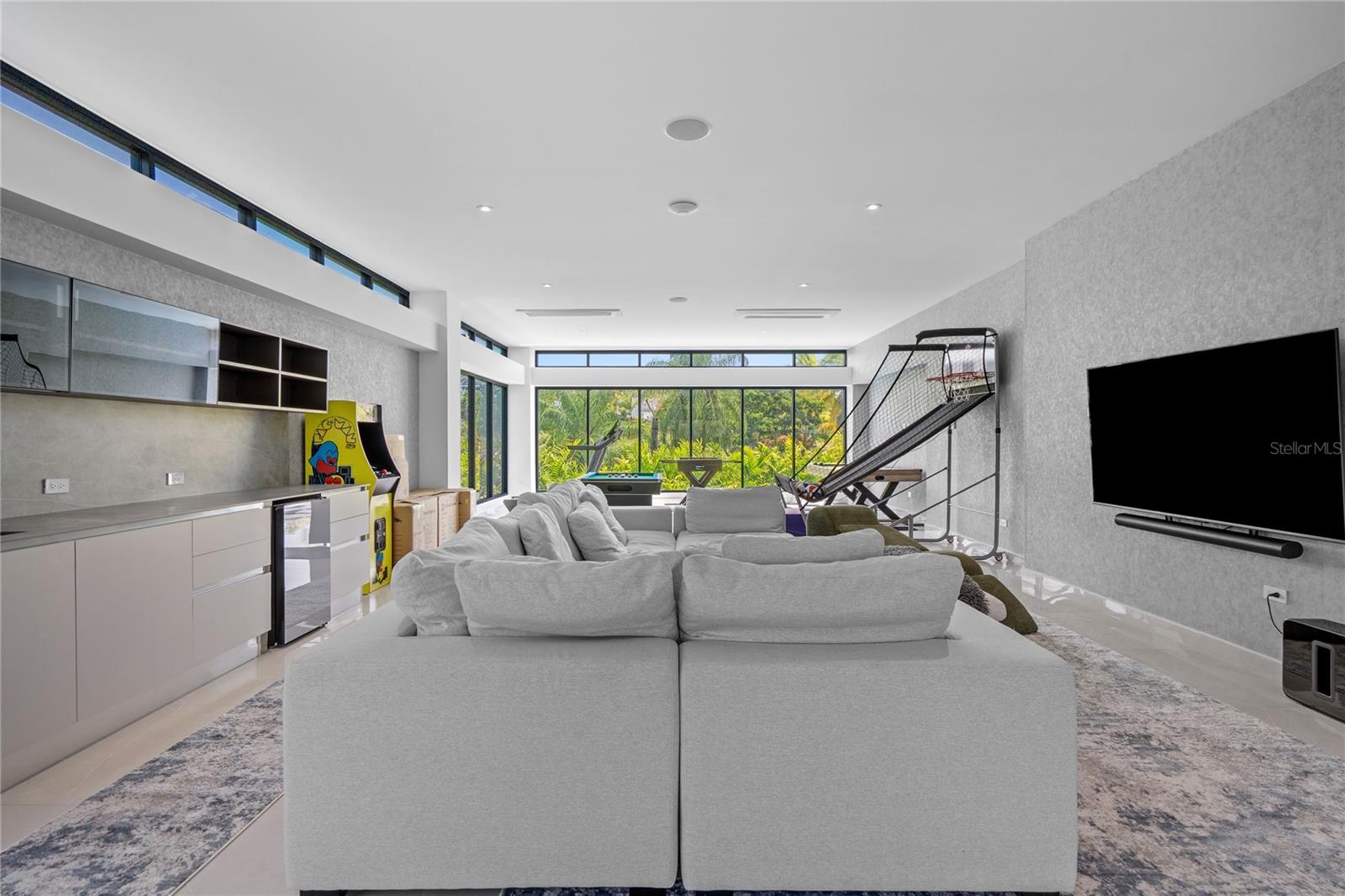 DORADO BEACH EAST - Residential